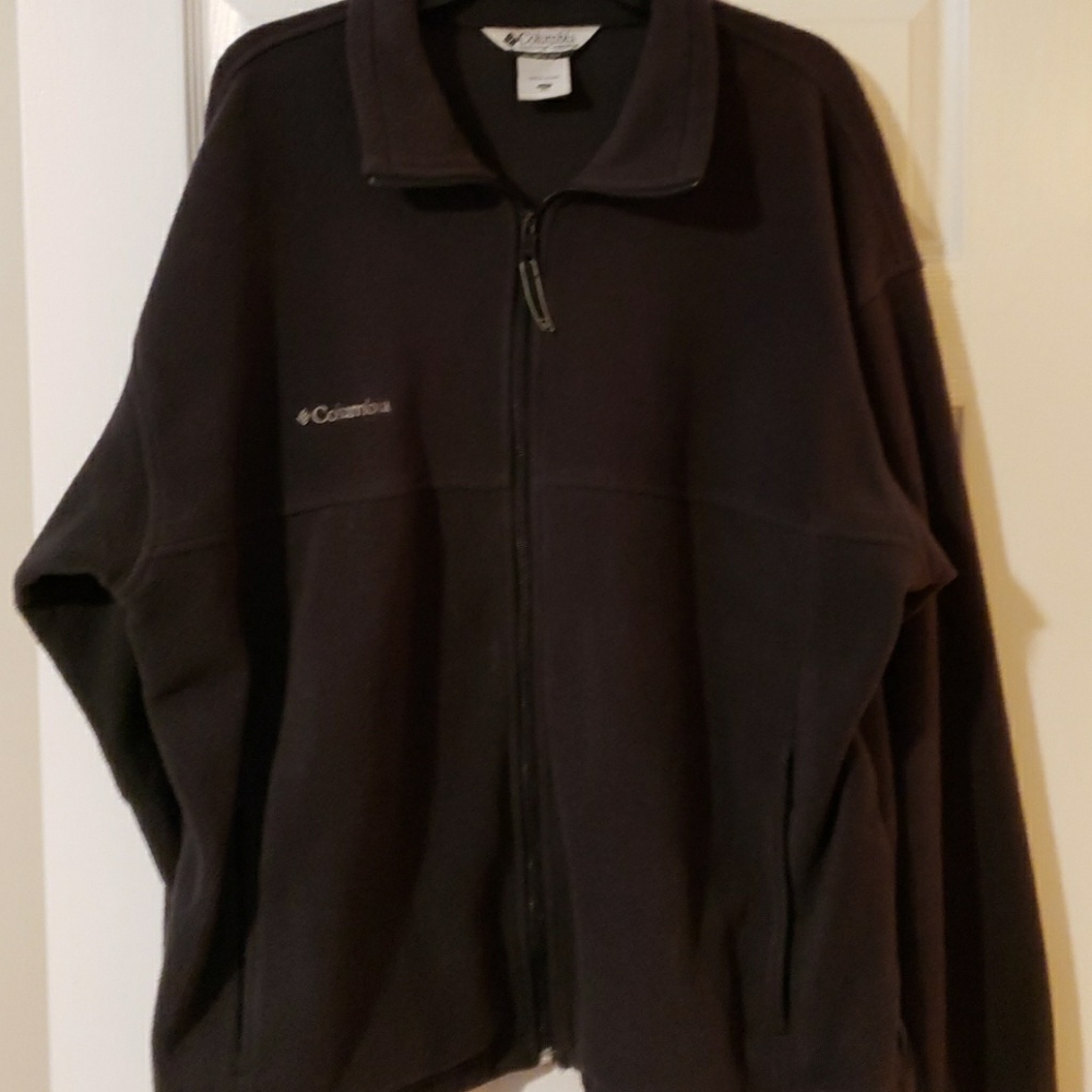 Columbia zip up jacket